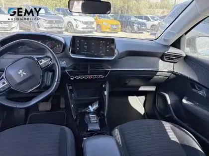Photo 7 Peugeot 208  Electrique 50 kWh 136ch