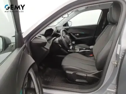 Photo 8 Peugeot 2008  PureTech 100 S&S BVM6