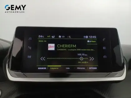 Photo 13 Peugeot 2008  PureTech 100 S&S BVM6