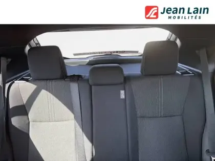 Photo 16 Toyota Yaris  Cross Hybride 130h 2WD