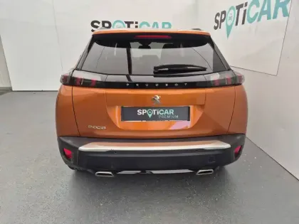 Photo 19 Peugeot 2008  PureTech 130 S&S EAT8