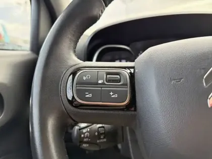 Photo 17 Citroën C3 Aircross  PureTech 130 S&S EAT6