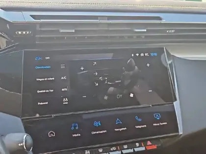 Photo 22 Peugeot 408  PHEV 225 e-EAT8