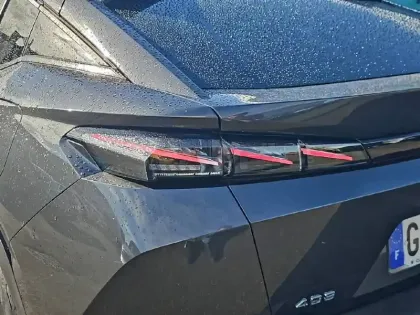 Photo 16 Peugeot 408  PHEV 225 e-EAT8