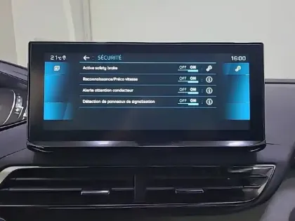 Photo 41 Peugeot 5008  BlueHDi 130ch S&S EAT8