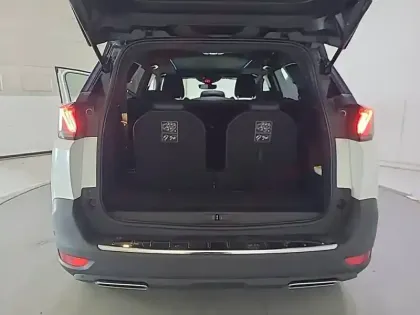 Photo 37 Peugeot 5008  BlueHDi 130ch S&S EAT8