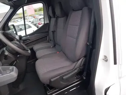 Photo 8 Renault Master  FG BLUE DCI 130 L2H2 3T5 TR