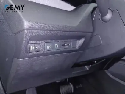 Photo 15 Peugeot 308  SW PHEV 180 e-EAT8