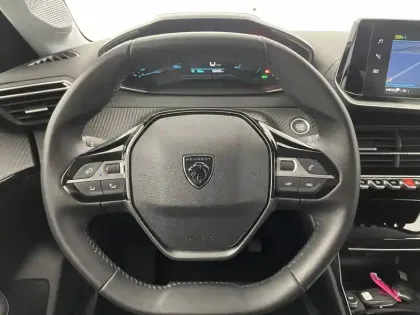 Photo 22 Peugeot 208  Electrique 50 kWh 136ch