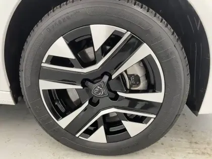 Photo 16 Peugeot 208  Electrique 50 kWh 136ch