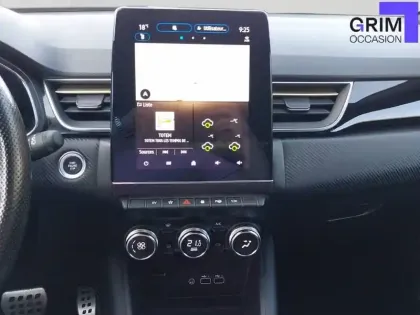 Photo 8 Renault Captur  E-Tech full hybrid 145