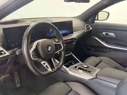 Photo 15 BMW Serie 3 320d xDrive 190 ch BVA8