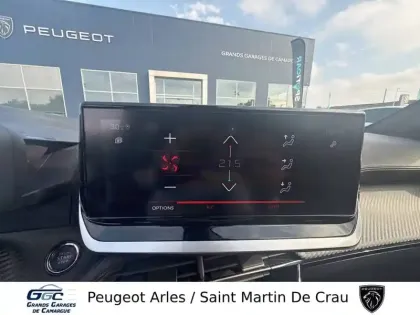 Photo 18 Peugeot 208  PureTech 100 S&S EAT8