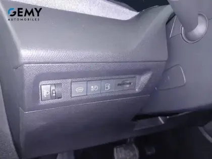 Photo 15 Peugeot 308  SW PHEV 180 e-EAT8