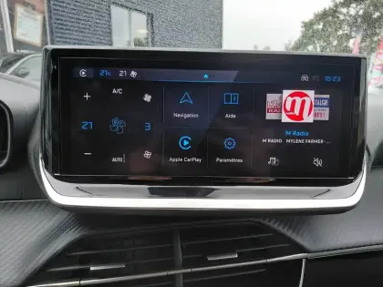Photo 17 Peugeot 208  Hybrid 110 ch e-DCS6