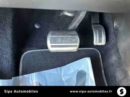 Photo 55 Alfa Romeo Junior  1.2 Ibrida 145 ch e-DCT6