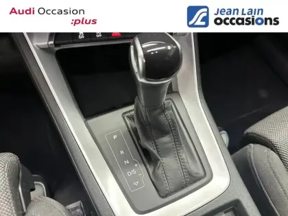Photo 12 Audi Q3  35 TDI 150 ch S tronic 7 Quattro