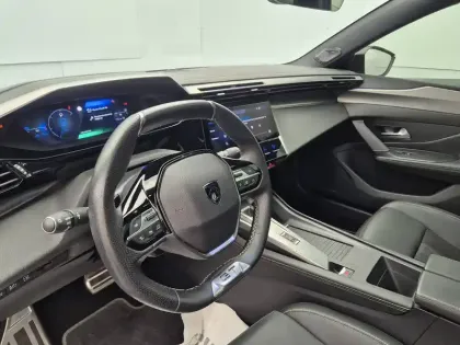 Photo 26 Peugeot 408  PHEV 225 e-EAT8