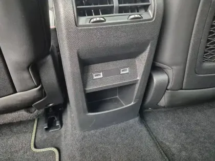 Photo 41 Peugeot 408  PHEV 225 e-EAT8