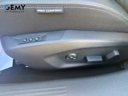 Photo 12 Peugeot 408  Hybrid 145 e-DCS6