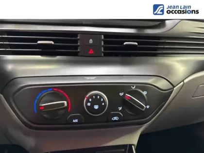 Photo 16 Hyundai Bayon  1.0 T-GDi 100 Hybrid 48V