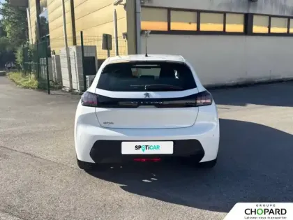 Photo 33 Peugeot 208  PureTech 75 S&S BVM5