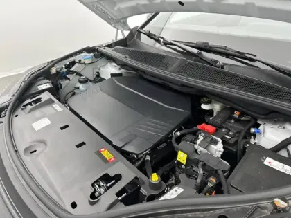 Photo 14 Peugeot 3008  Electrique 210 ch 73 kWh