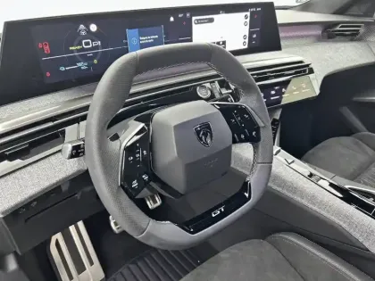 Photo 8 Peugeot 3008  Electrique 210 ch 73 kWh