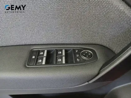 Photo 16 Renault Captur  TCe 115 ch