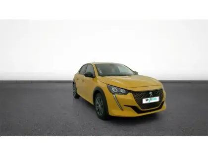 Photo 11 Peugeot 208  Electrique 50 kWh 136ch