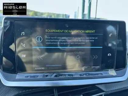 Photo 23 Peugeot 208  Electrique 50 kWh 136ch