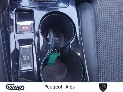 Photo 18 Peugeot 208  PureTech 100 S&S EAT8