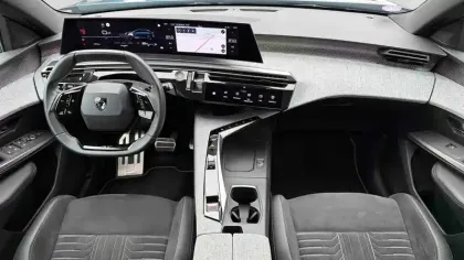 Photo 20 Peugeot 3008  Hybrid 136 e-DCS6