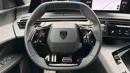 Photo 11 Peugeot 3008  Hybrid 136 e-DCS6