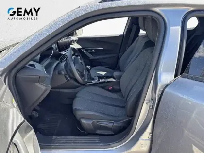 Photo 8 Peugeot 2008  PureTech 100 S&S BVM6