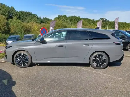 Photo 9 Peugeot 308  SW Hybrid 145 e-DCS6