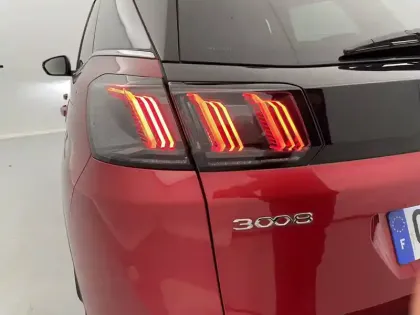 Photo 23 Peugeot 3008  Hybrid 225 e-EAT8