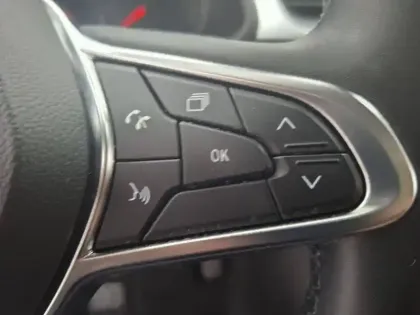 Photo 44 Renault Captur  Blue dCi 95