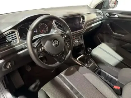 Photo 8 Volkswagen T-roc 1.0 TSI 115 Start/Stop BVM6 Lounge