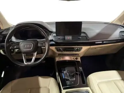 Photo 7 Audi Q5 40 TDI 204 S tronic 7 Quattro Avus