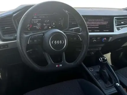 Photo 8 Audi A1 35 TFSI 150 ch S tronic 7 S line Plus