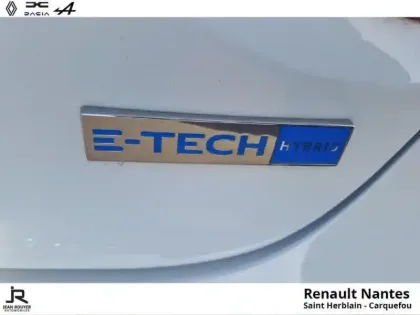 Photo 5 Renault Clio  1.6 E-Tech hybride 145ch Evolution