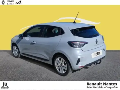 Photo 6 Renault Clio  1.6 E-Tech 145ch full hybrid Evolution - AUTO ECOLE