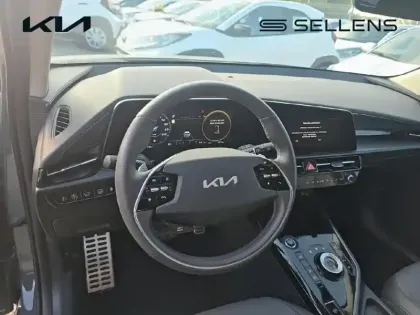 Photo 8 Kia Niro  1.6 GDi 129ch HEV Premium DCT6