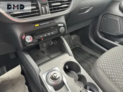 Photo 7 Ford Kuga  2.5 Duratec 180ch Hybrid FlexiFuel Titanium Powershift