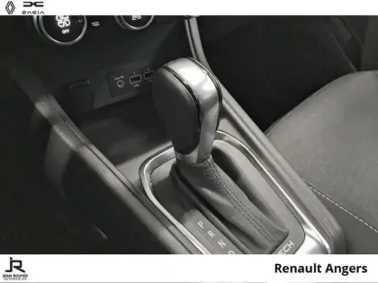 Photo 5 Renault Captur  1.6 E-Tech hybride 145ch Evolution