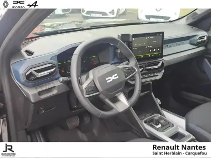 Photo 9 Dacia Duster  1.6 hybrid 140ch Journey