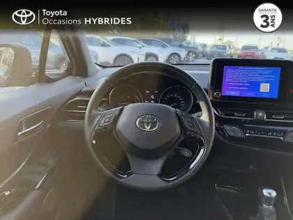 Photo 8 Toyota C-HR  1.8 Hybride 122ch Design Ultimate E-CVT