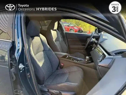 Photo 5 Toyota C-HR  1.8 Hybride 122ch Design Ultimate E-CVT