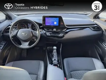 Photo 7 Toyota C-HR  1.8 Hybride 122ch Design Ultimate E-CVT
